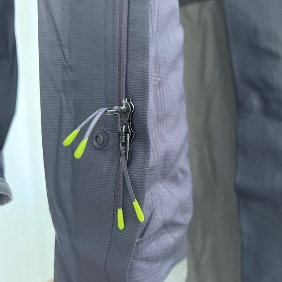 Lululemon X Robert Geller 'Take The Moment' Nylon Parka - Picture 3 of 8